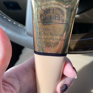 Estée Lauder foundation